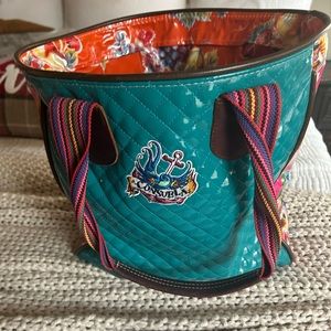 Consuela Classic Tote